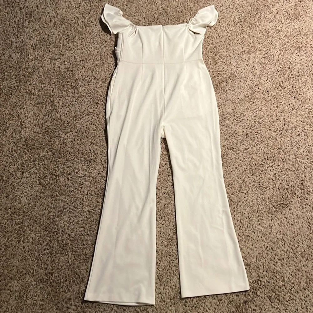 Chelsea 28 size L white off the shoulder jumper with pockets - Picture 5 of 5